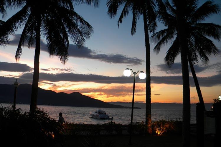 Ilha Deck Hotel Ilhabela Exteriör bild